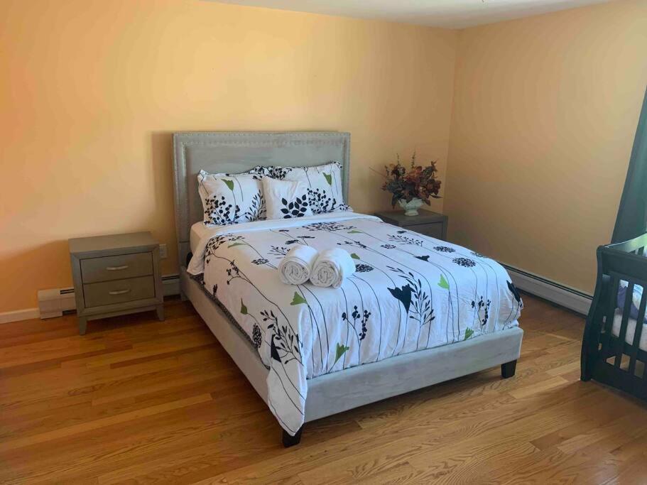 Family 3-Bedroom Home 伊麗莎白 外观 照片